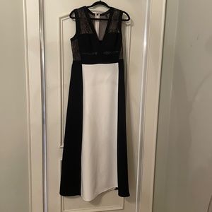 BCBG MaxAzria Oudette Off-white and Black Lace Dress Size 12